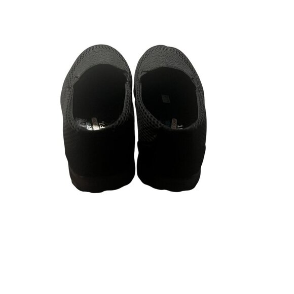 Skechers Womens Relaxed Fit Black Slip-On Shoes Mesh Comfort Sole size 7 - Picture 3 of 9